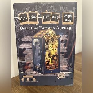 Detective Famous Agency 3D Puzzle Bookend Book Nook Bookshelf Insert New Open